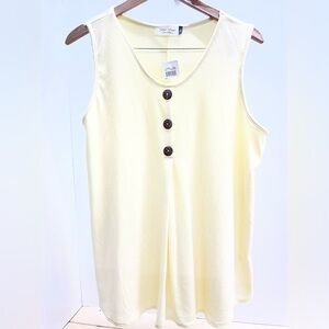 Star Vixen Butter Yellow Sleeveless Tank Top with Buttons